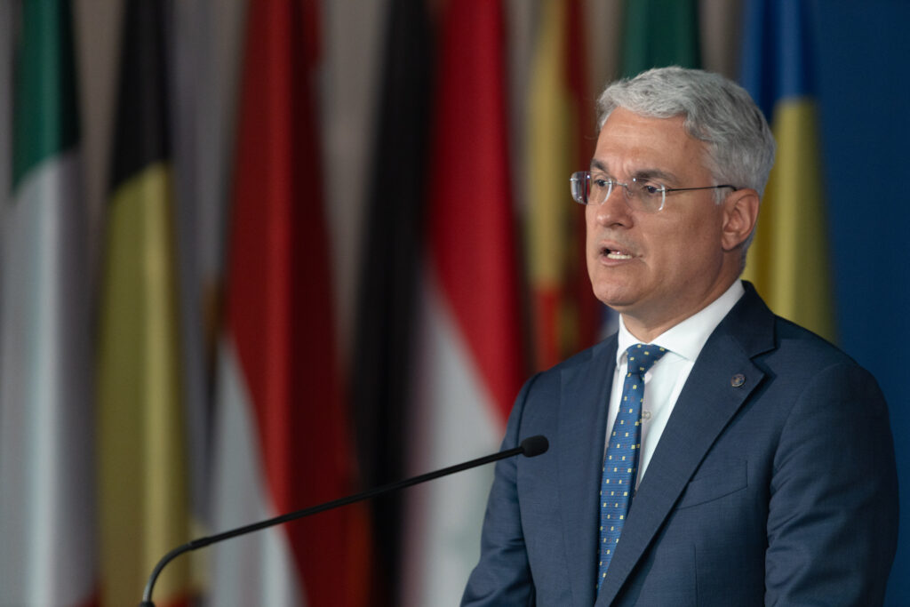 pislaru,-despre-legea-salarizarii-bugetarilor:-proiectul-va-fi-facut-pe-grile-si-coeficienti-care-vin-strict-din-ierarhizarea-functiilor-in-administratia-publica