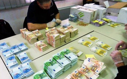 Rezervele valutare ale României scad, BNR a cheltuit un miliard euro în două zile