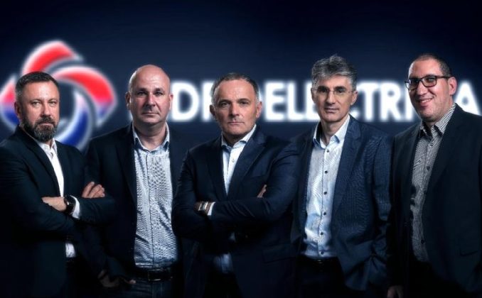 cati-bani-au-luat-directorii-hidroelectrica,-ultimii-intrati-in-vizorul-lui-bolojan.-suma-e-cu-7-cifre