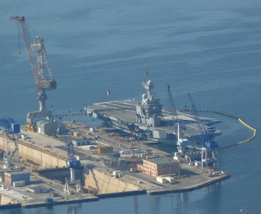portavionul-francez-charles-de-gaulle-a-intrat-in-marea-rosie-prin-canalul-de-suez-si-se-indreapta-spre-zona-golfului-persic