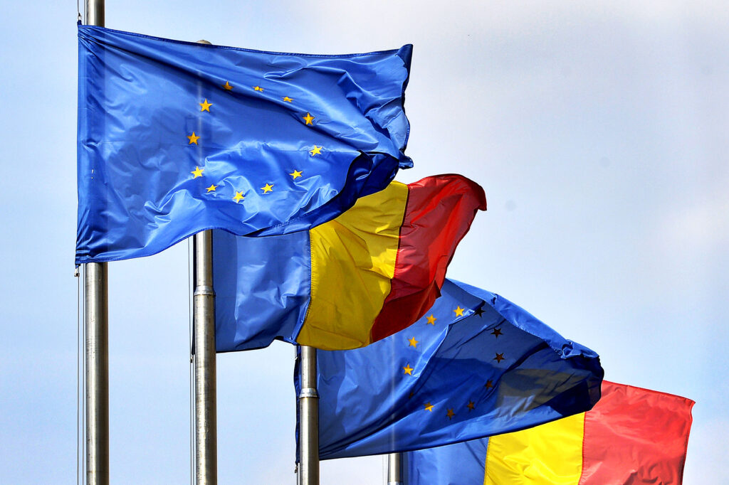 eurobarometru-2026:-romanii,-mai-pesimisti-decat-media-ue-privind-economia,-dar-mai-increzatori-in-ue-decat-in-institutiile-proprii