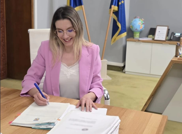 cati-bani-vor-merge-in-2026-la-rabla-si-la-extinderea-canalizarilor.-diana-buzoianu-a-anuntat-lansarea-in-consultare-publica-a-bugetului-afm