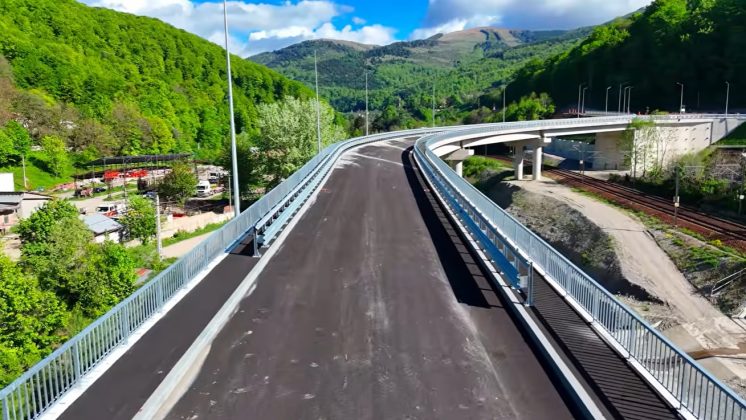 afaceri-record-pentru-constructorul-centurii-comarnic:-frasinul-a-urcat-la-aproape-700-de-milioane-de-lei.-crestere-spectaculoasa-intr-un-singur-an