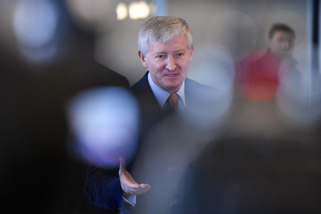 imperiul-lui-ahmetov-in-romania:-de-la-vacaresti-la-galati,-oligarhul-ucrainean-vrea-tot