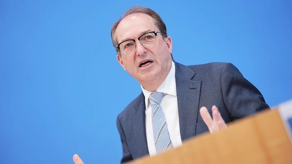 germania-are-probleme-cu-lipsa-de-buncare-functionale-pentru-populatie.-ce-propune-ministrul-de-interne
