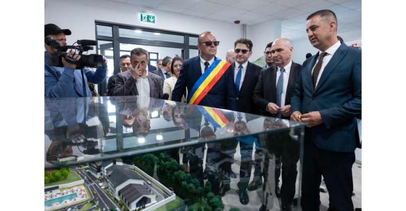 foto-s-a-deschis-primul-complex-balnear-construit-de-la-zero-in-romania-dupa-1989