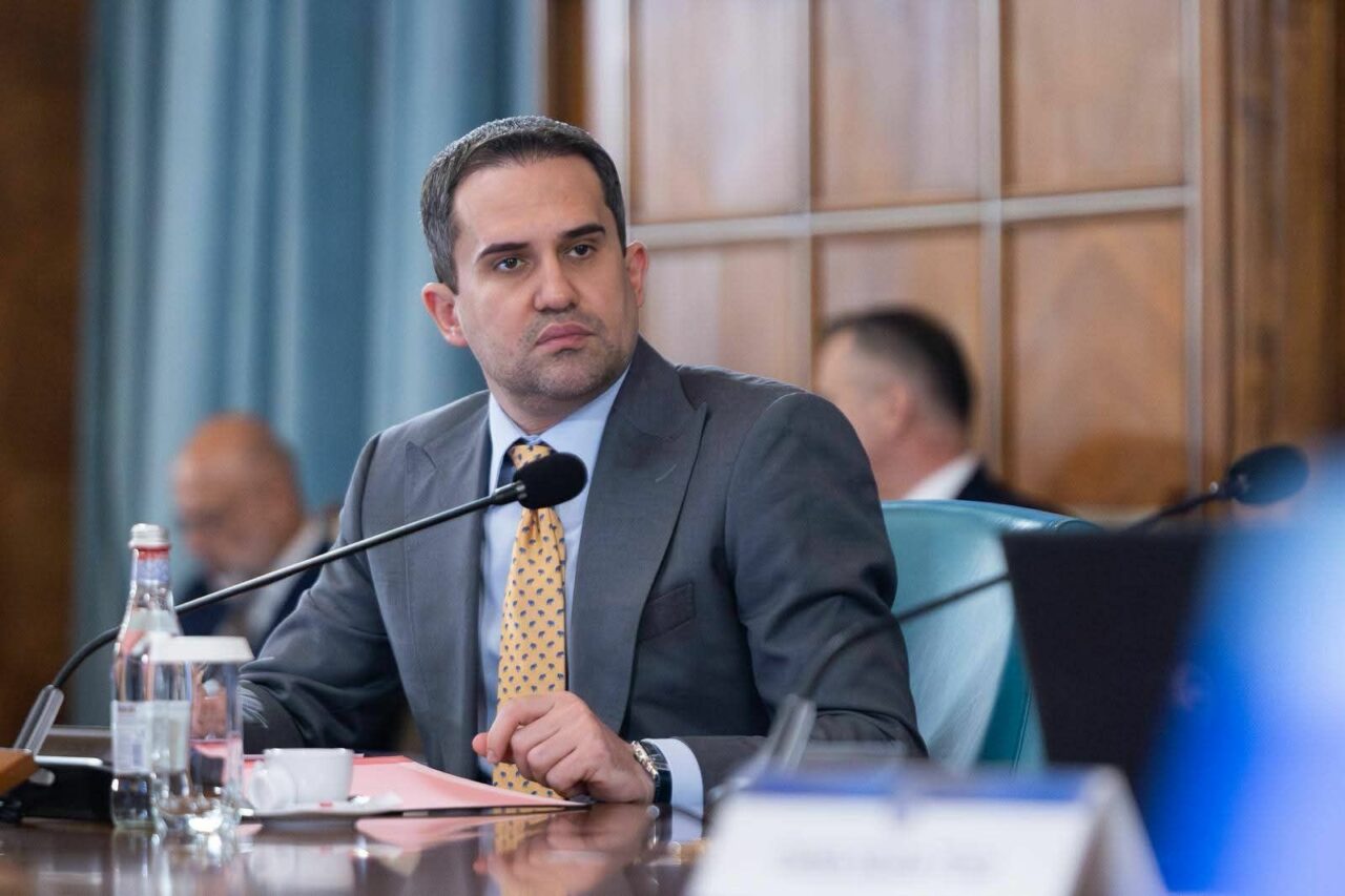 fostul-ministru-al-transporturilor,-ciprian-serban,-face-apel-la-luciditate:-responsabilitatea-publica-se-masoara-in-decizii-asumate
