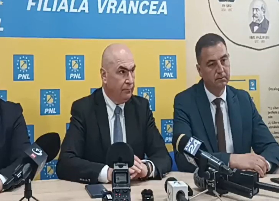ilie-bolojan-il-acuza-pe-nicusor-dan-ca-tergivereseaza-numirea-unui-nou-premier:-va-mai-invita-partidele-la-o-alta-runda