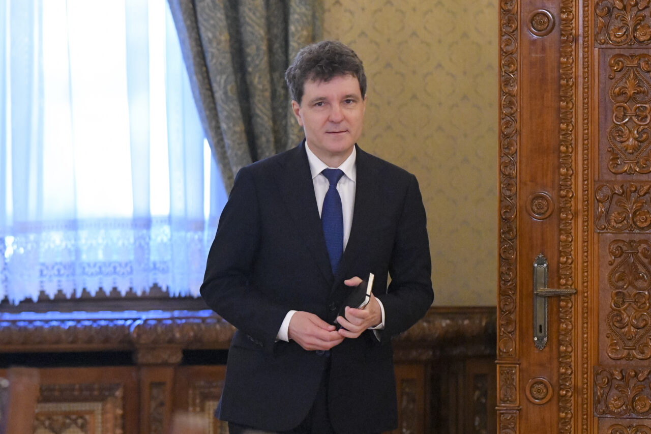 nicusor-dan-cere-mai-multi-bani-de-la-ue-pentru-agricultura-si-coeziune:-romania-este-pregatita-sa-contribuie-constructiv-la-viitoarea-arhitectura-bugetara
