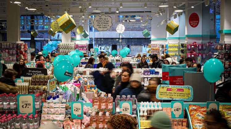 apare-un-nou-lant-de-magazine-in-bucuresti-si-timisoara:-ce-salarii-pune-pe-masa-gigantul-danez-normal-pentru-angajati