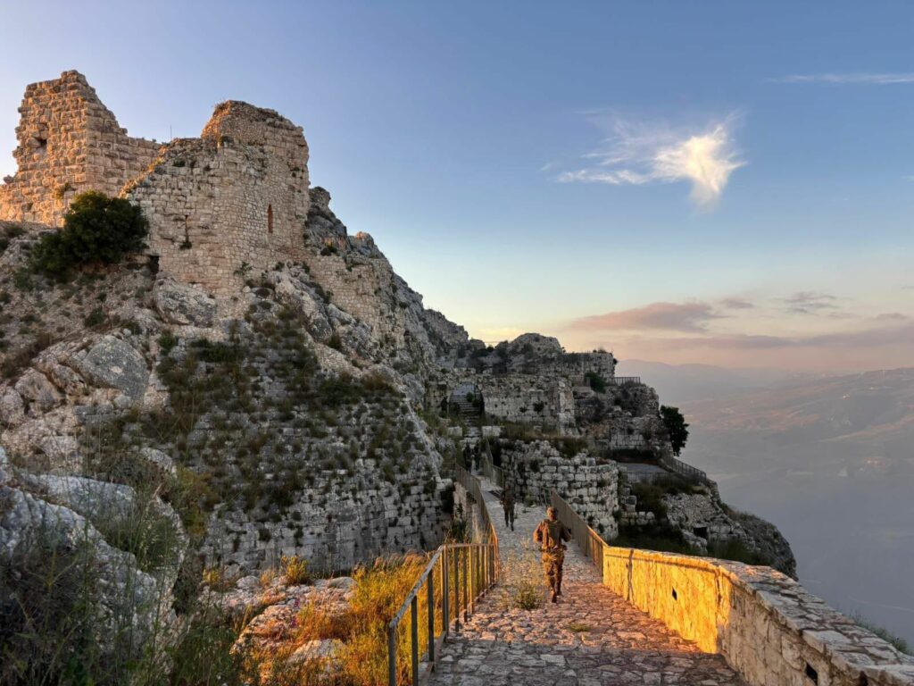 armata-israeliana-a-cucerit-un-castel-construit-de-cruciati-din-liban