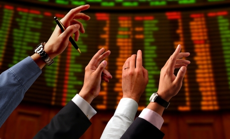 cum-investesti-1000-de-euro-cu-profit.-top-5-actiuni-in-care-iti-poti-duce-economiile