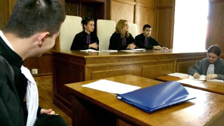 asociatia-forumul-judecatorilor-cere-mentinerea-salariilor-magistratilor-si-avertizeaza-ca-diminuarea-veniturilor-ar-putea-duce-la-plecari-masive-din-sistem