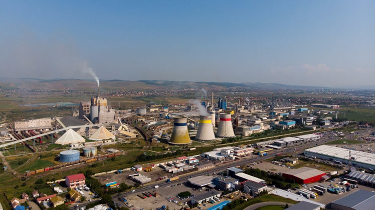 un-nou-inceput-pentru-gigantul-azomures-ce-spune-fostul-patron,-ameropa,-despre-preluarea-combinatului-de-catre-romgaz