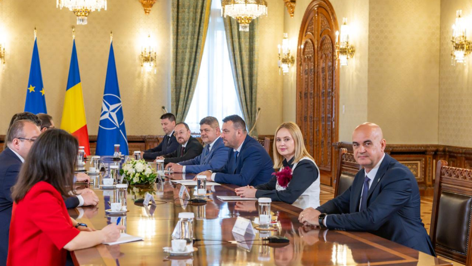 17 parlamentari PACE cer ca USR-iştii să nu fie vopsiți în tehnocrați pentru votul pe Cabinetul Tomac