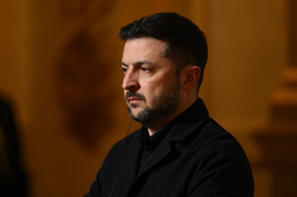 Zelenski reacționează după excluderea unei întâlniri cu Putin: a ales războiul