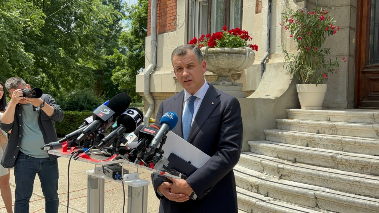 Liberalii critică numirea lui Tomac pentru funcție, acuzând lipsa experienței