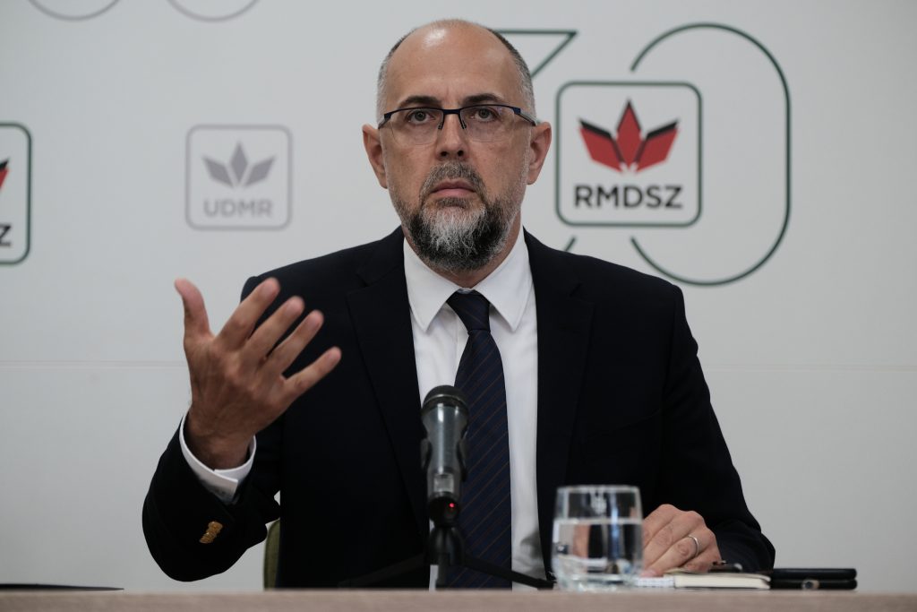 Kelemen Hunor afirmă intenția de formare a unui guvern politic dacă Guvernul Tomac cade