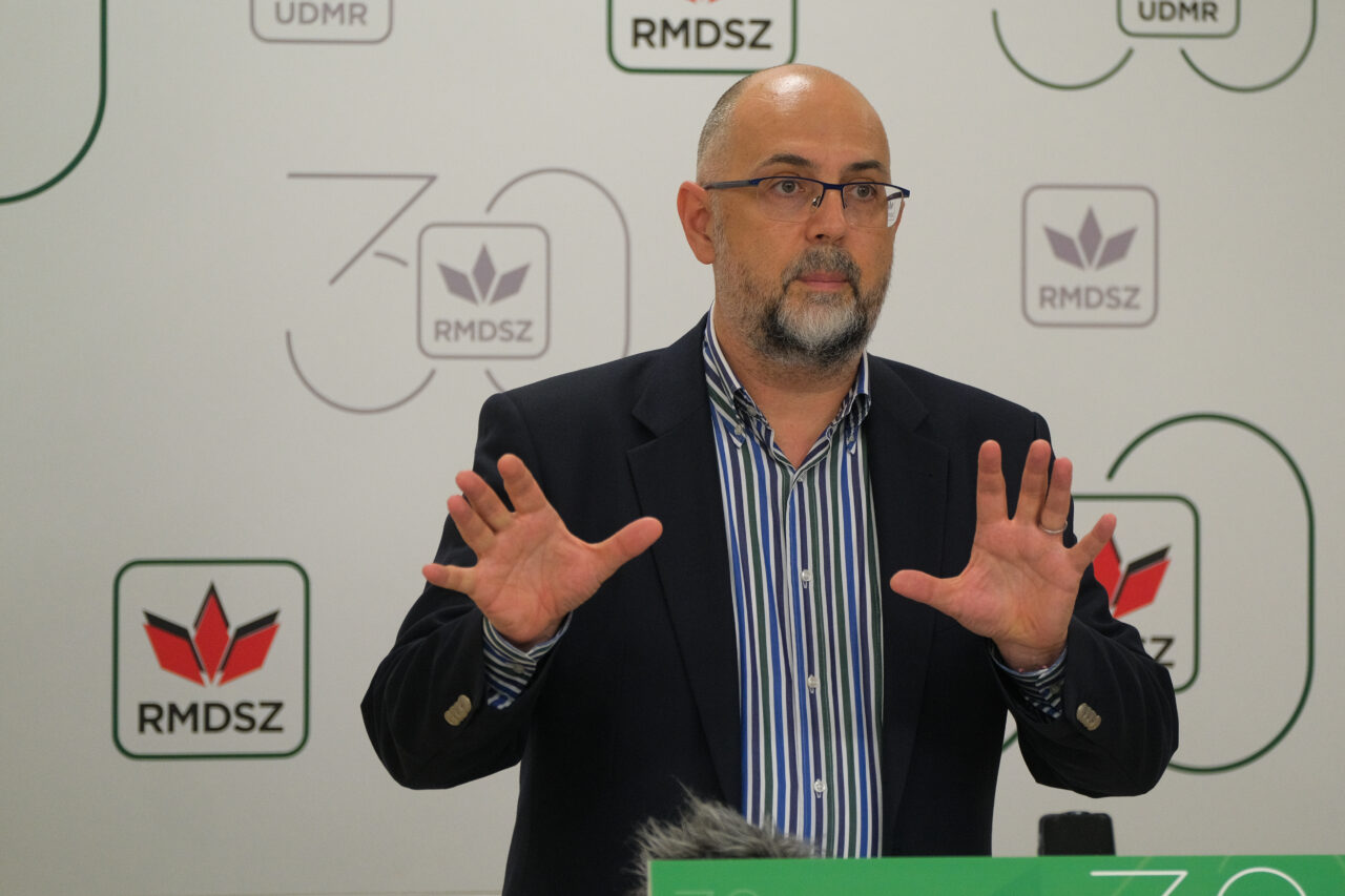 Hunor Kelemen critică parlamentarii neafiliați din diverse grupări