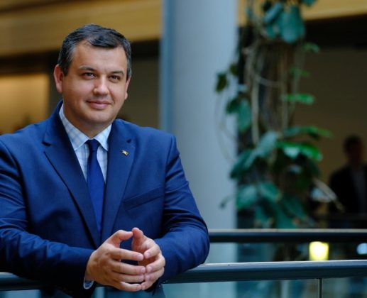 Guvernul pregătește reorganizarea ANAF, achiziții de armament și teste de integritate