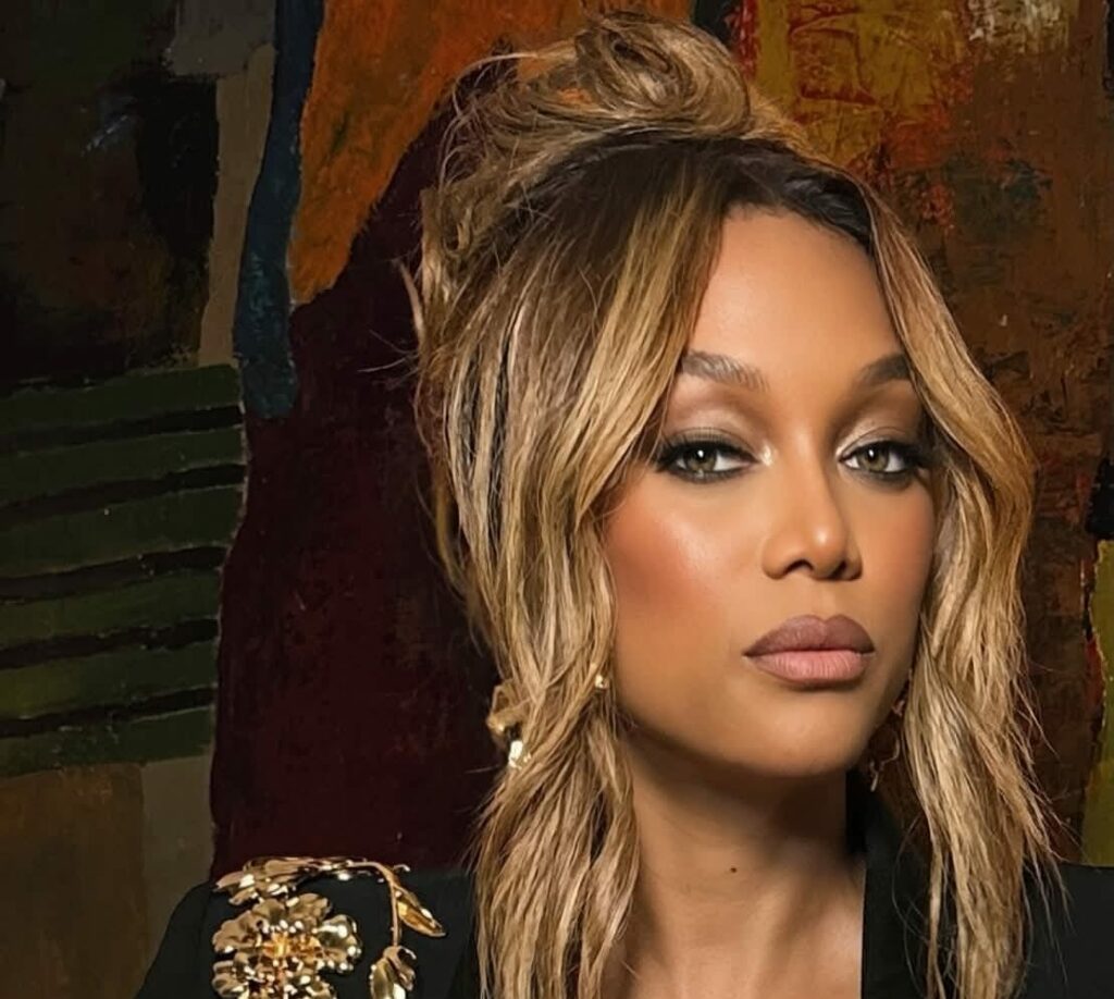 tyra-banks-da-in-judecata-netflix-si-acuza:-documentarul-despre-americas-next-top-model-este-o-fabricatie-completa