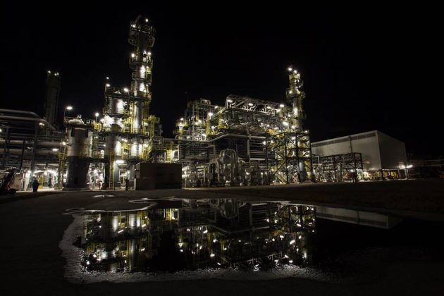 Producția de energie a României a scăzut cu 1,5% în primele patru luni, arată INS