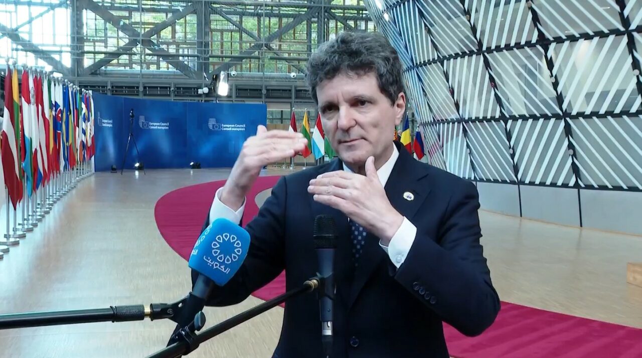 Nicuşor Dan anunţă două state NATO vor sprijini România cu echipamente de protecţie