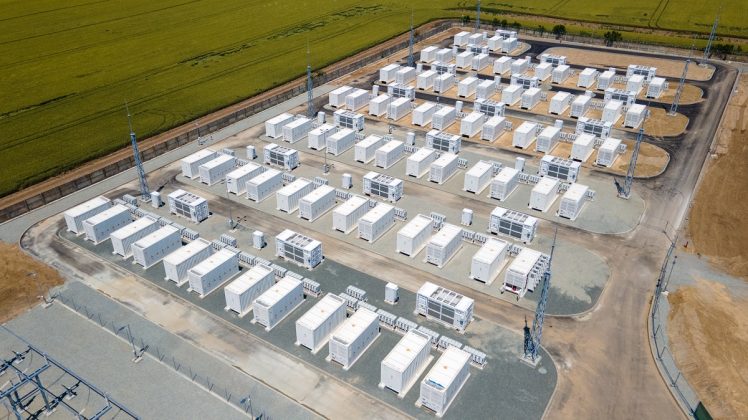 România a inaugurat 500 MWh de stocare a energiei în două luni