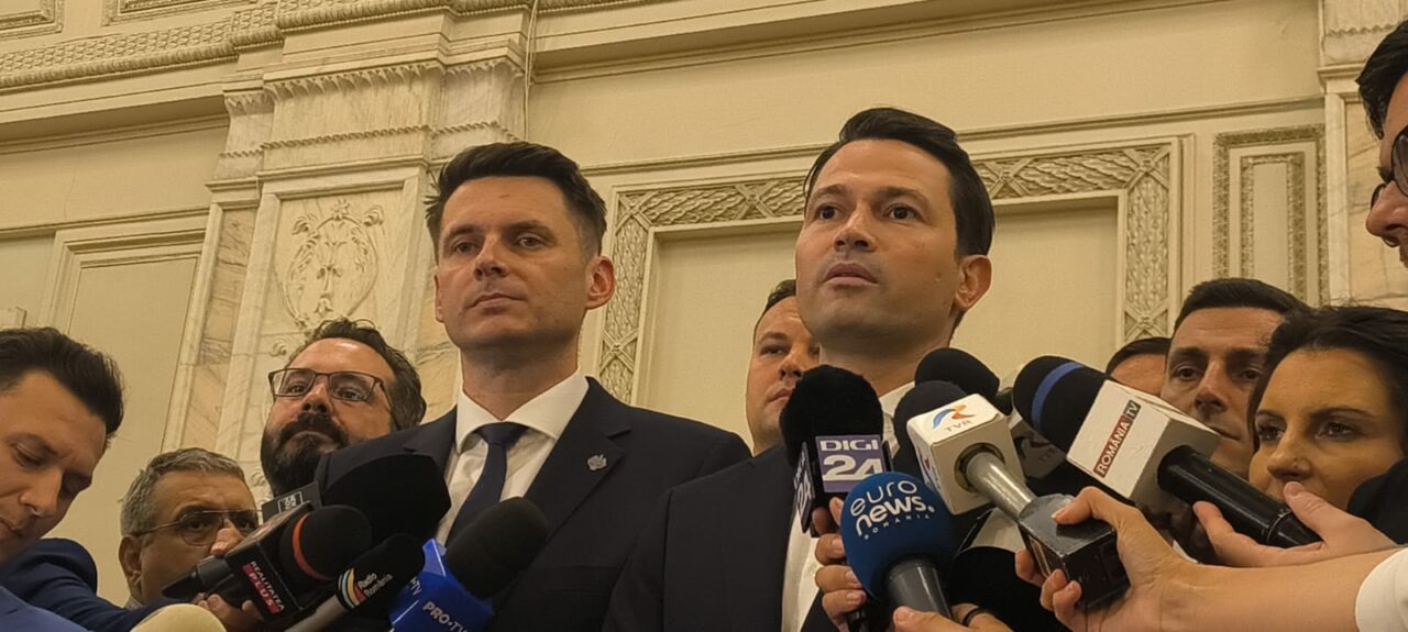 Robert Sighiartău cere demisia lui Sorin Grindeanu după eșecul învestirii Guvernului Veștea