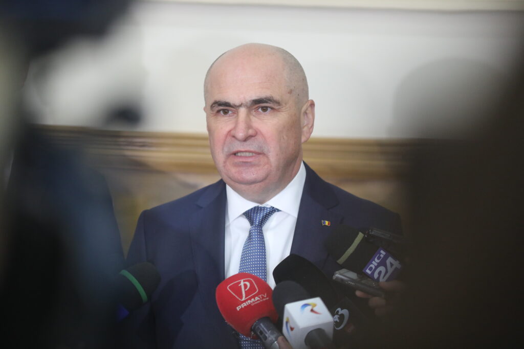 bolojan:-pnl-se-angajeaza-sa-dea-vot-de-instalare-unui-guvern-format-in-jurul-psd-sau-unul-din-coalitia-pnl-usr-udmr