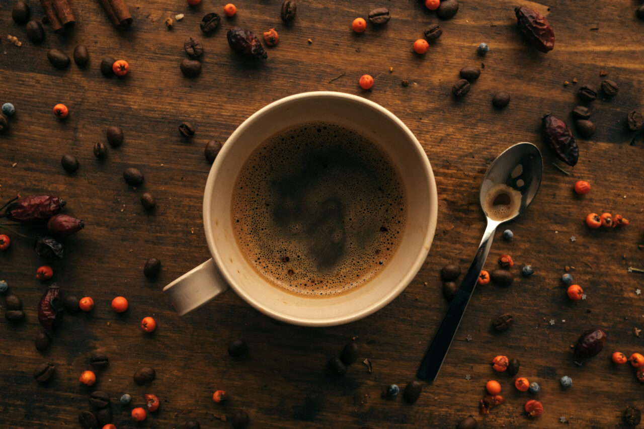 Specialiștii recomandă amestecul de cafea și piper negru pentru beneficii prospective