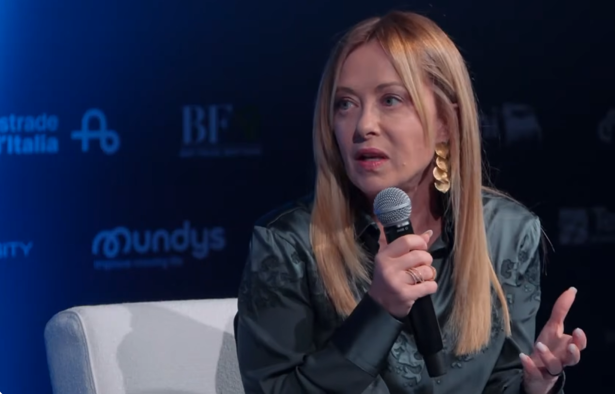 Giorgia Meloni vrea să se împace cu Trump, comparând politica externă cu un sezon din Insula Iubirii