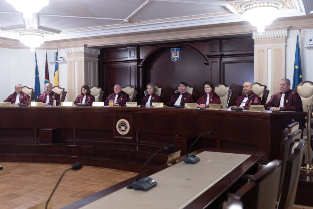 hotararile-judecatoresti-trebuie-sa-contina-sustinerile-pe-scurt-ale-partilor.-ccr-da-dreptate-avocatului-poporului