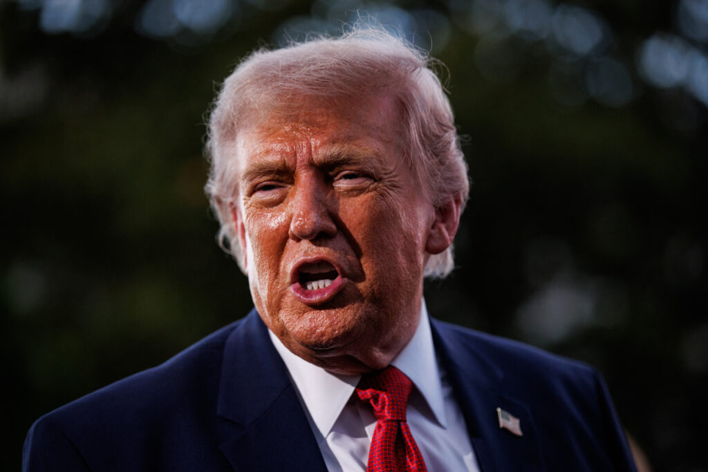 donald-trump-il-descrie-pe-viitorul-premier-britanic-andy-burnham-drept-extrem-de-liberal