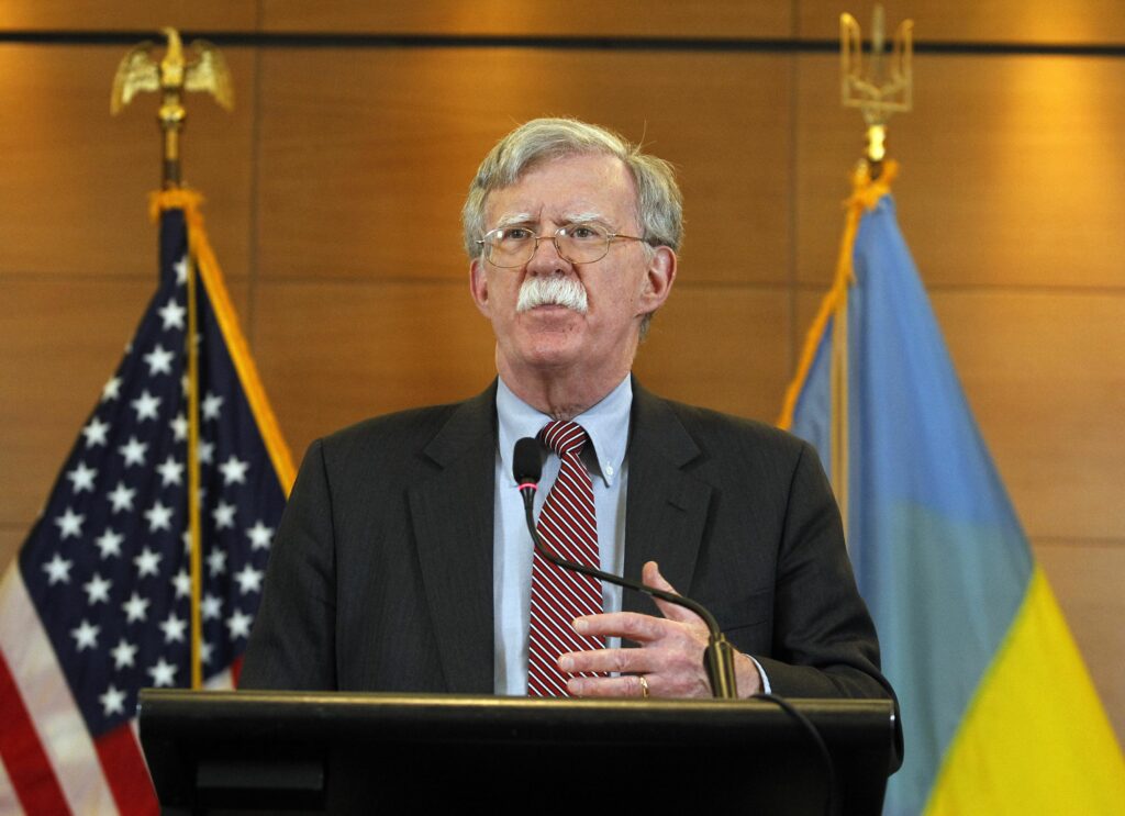 john-bolotn,-un-fost-consilier-al-presedintelui-trump-a-pledat-vinovat-intr-un-caz-de-gestionare-gresita-a-unor-documente-clasificate