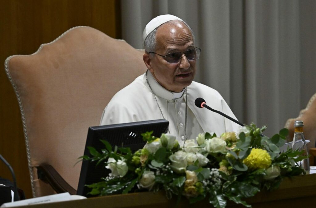 Vaticanul acuză UE de duble standarde în politică externă și cere reexaminarea doctrinei războiului just