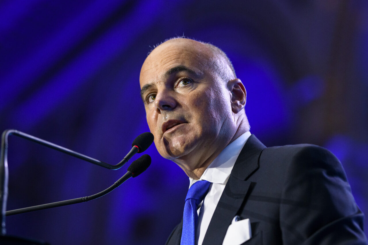Rareș Bogdan explică disputa din PE despre friptura de mazăre