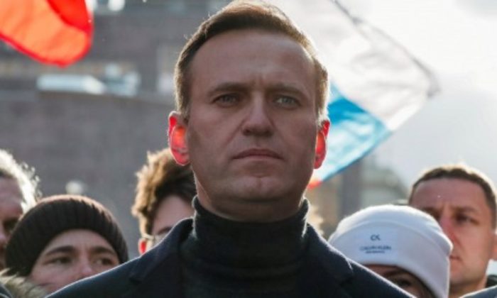 UE impune sancțiuni pentru șase cetățeni ruși implicați în otrăvirea lui Navalnîi