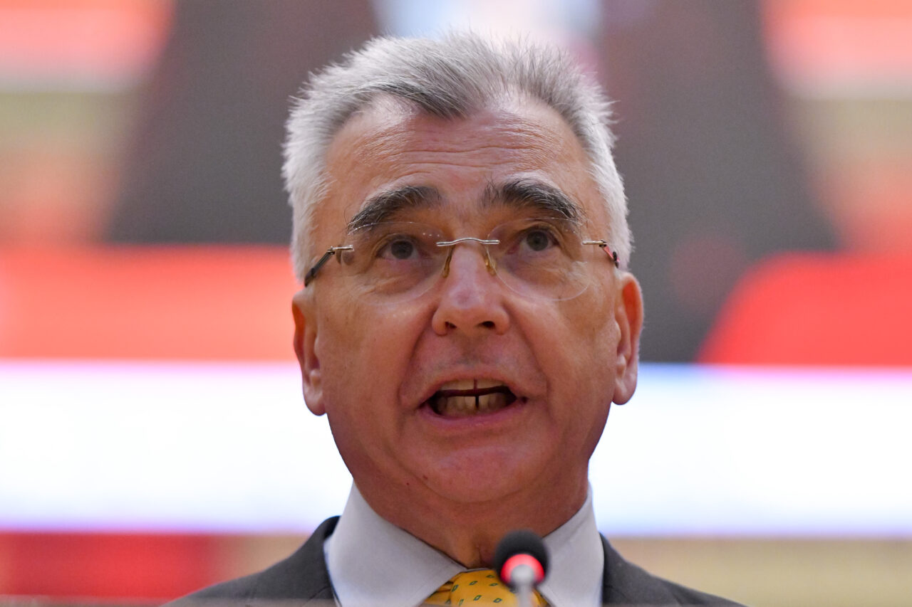 Petrișor Peiu explică impactul gazelor, cărbunelui și relatiile cu Polonia asupra economiei românești