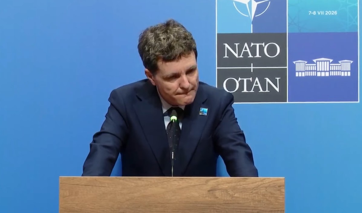 Nicușor Dan evită metodele trecutului pentru rezolvarea crizei politice