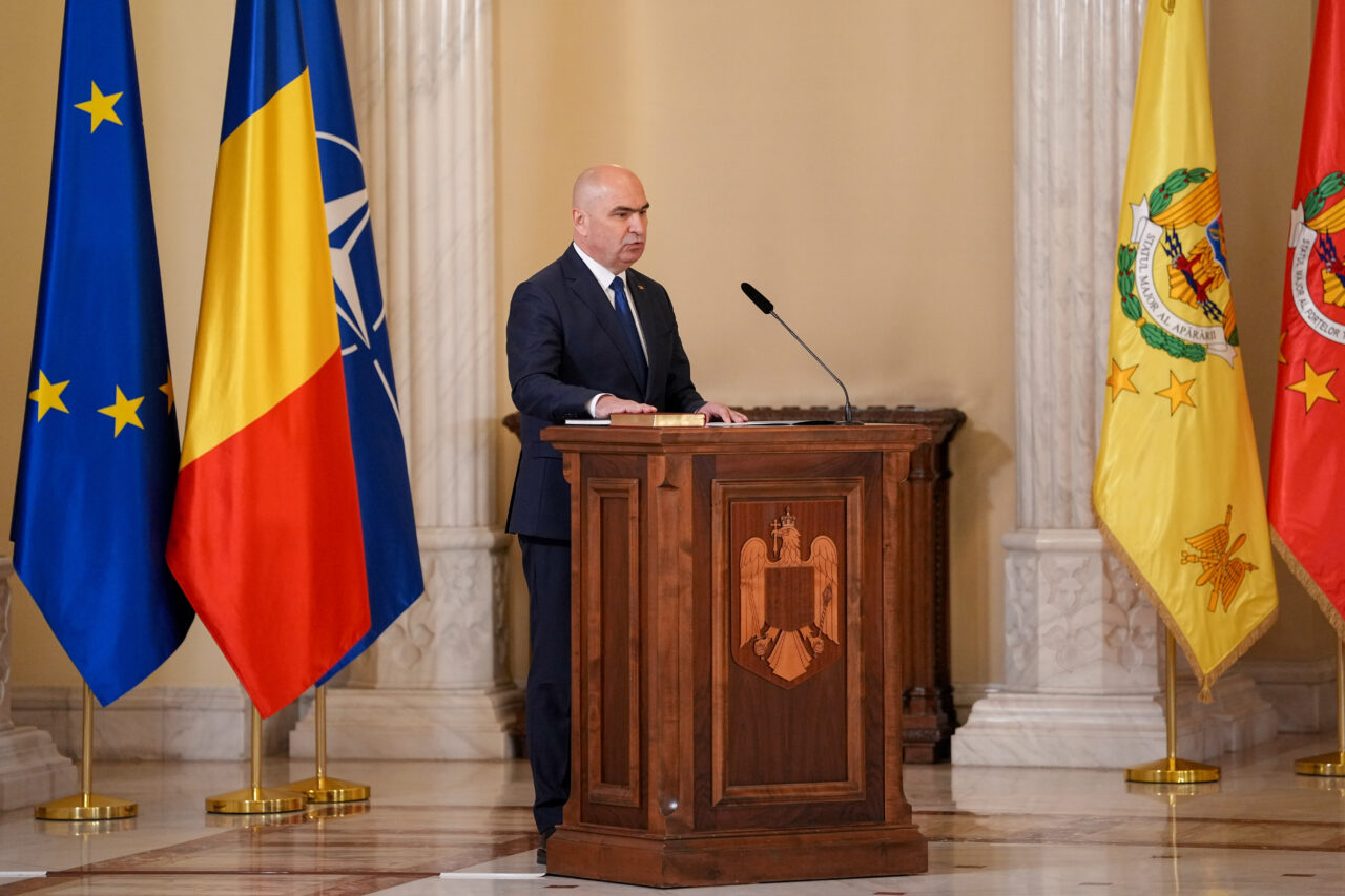 Progres economic sub Bolojan: de la prognoza de 2,4% la scădere de -1,2%
