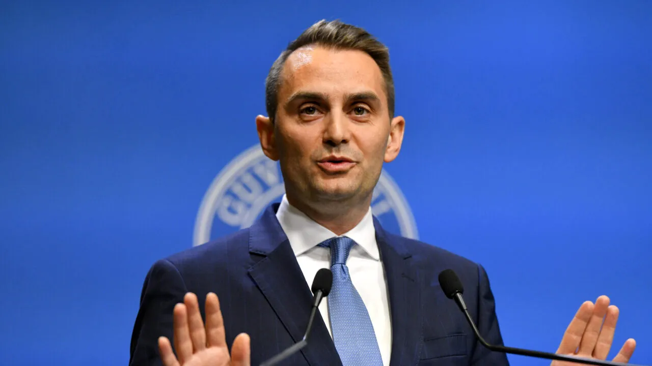 Mihai Jurca prezintă cifrele tăierilor de la Cancelaria premierului