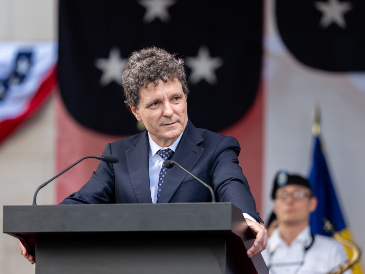 nicusor-dan,-de-ziua-prieteniei-romano-americane:-o-ocazie-speciala-pentru-a-sublinia-valoarea-unica-a-parteneriatului-nostru-strategic