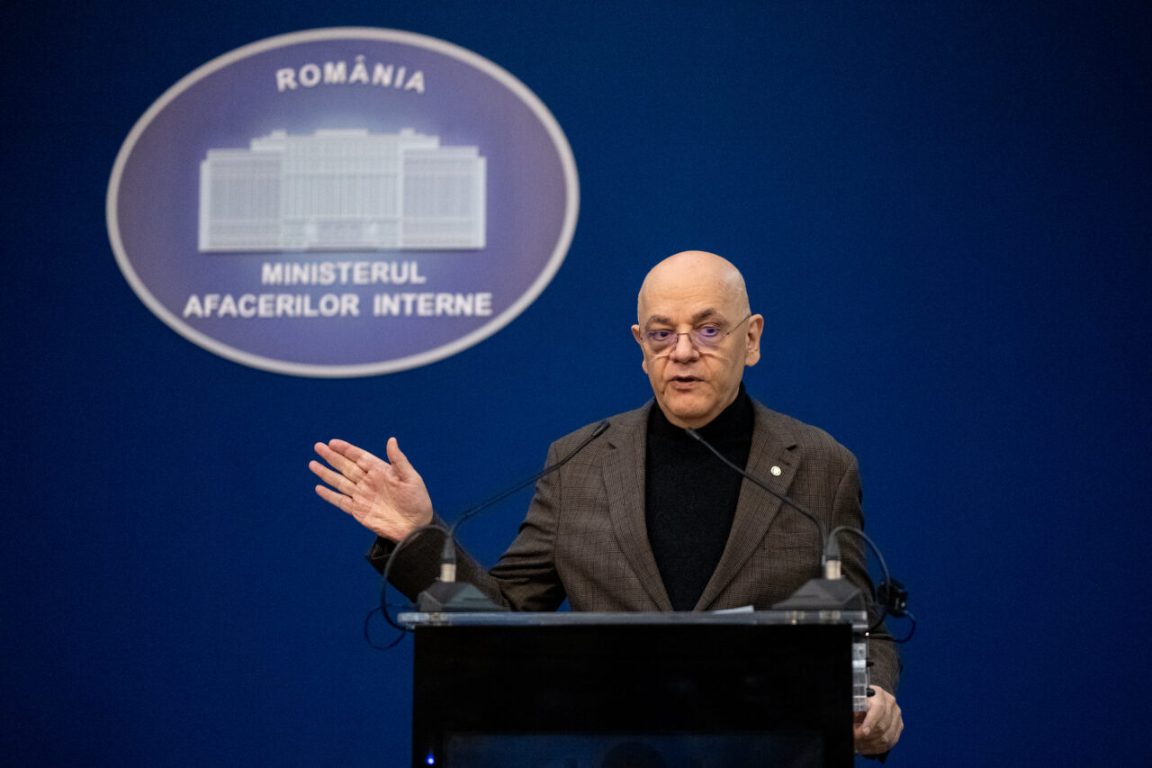 Raed Arafat răspunde după acuzațiile lui Ion Cristoiu despre amenințări ale sale