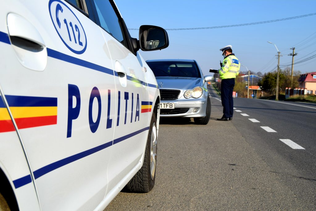 Un bărbat a sunat la 112 să reclame un viol și polițiștii au fost surprinși la fața locului