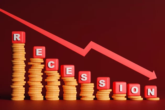 Economia se adâncește, recesiunea ar putea ajunge la zero în 2027