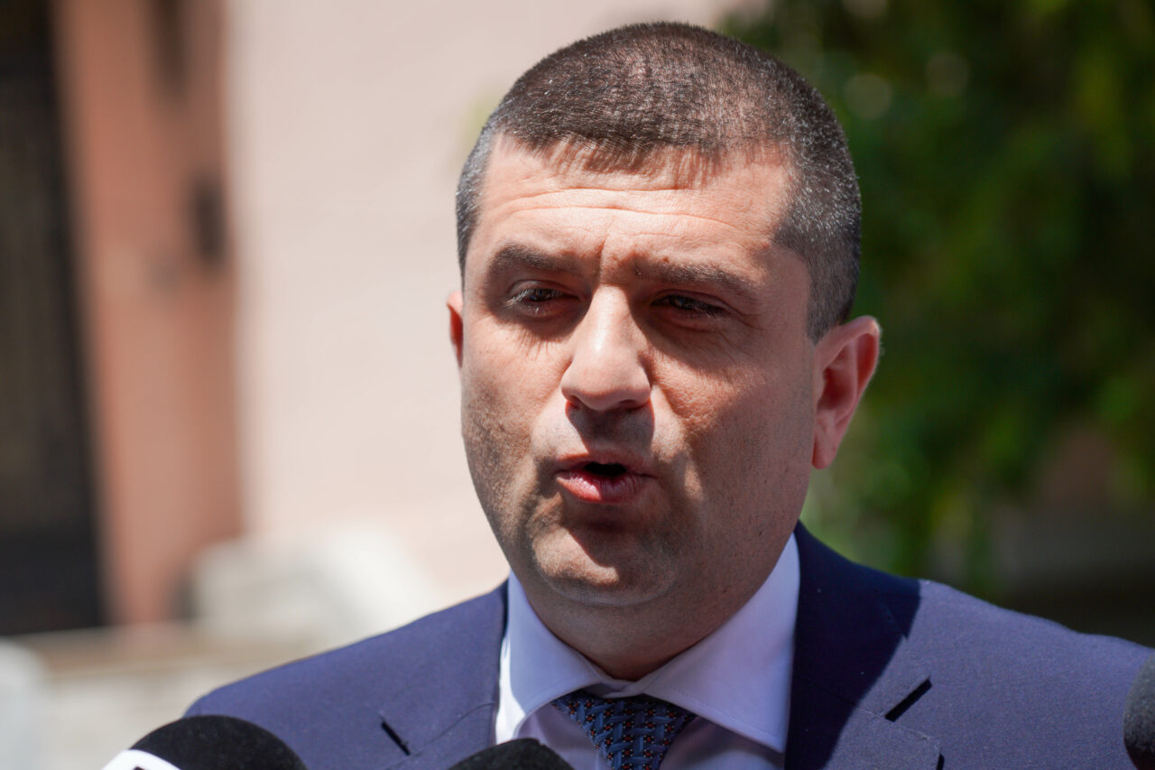 Radu Miruță critică răspunsurile CFR despre problemele companiei
