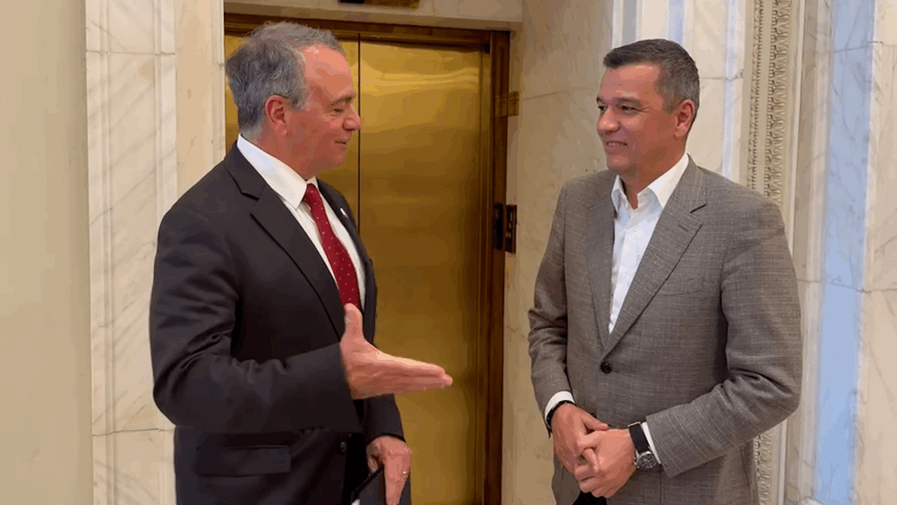 Grindeanu a avut o întâlnire cu ambasadorul SUA la Parlament