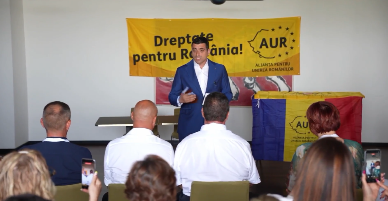 Simion direcționează mesaj din Italia despre șansele la alegere