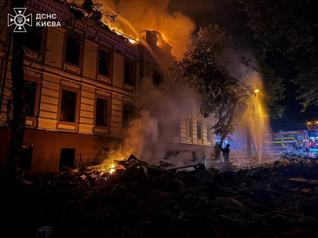 Ruslan, atac cu rachete asupra Kievului: șapte răniți și incendii